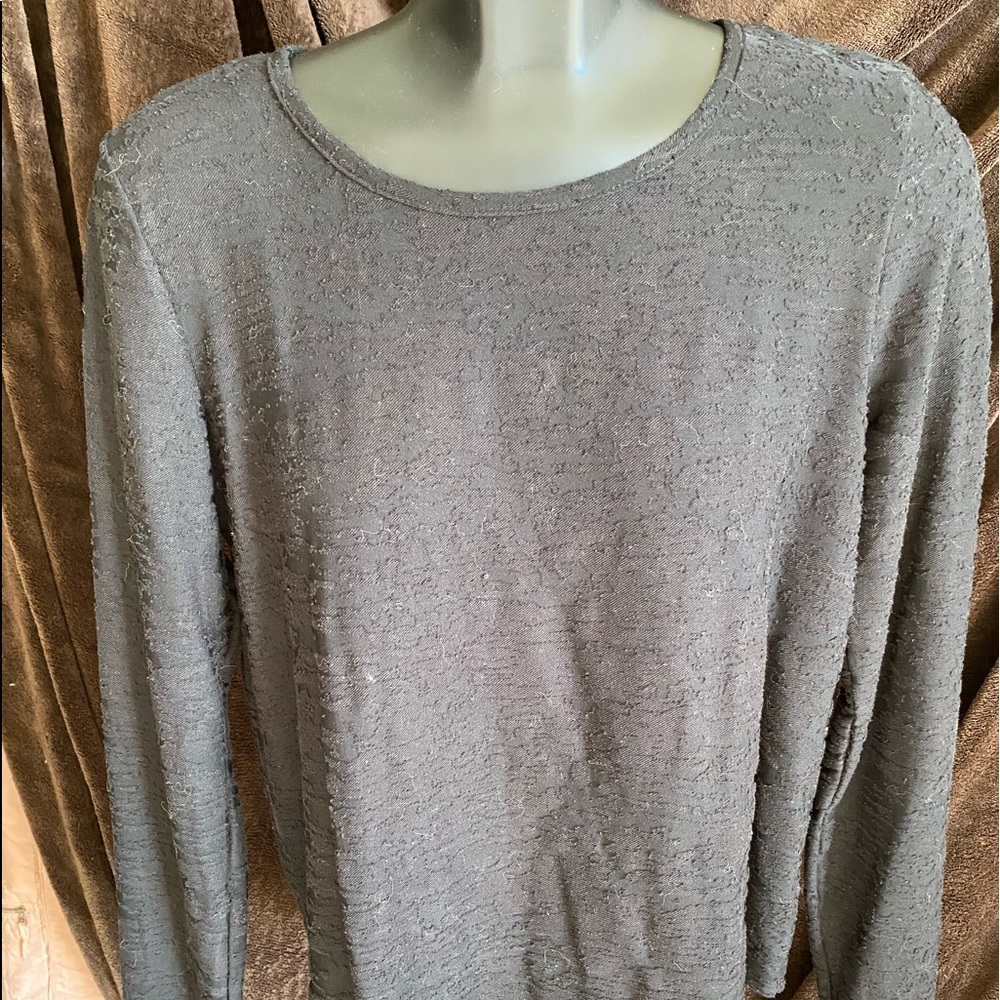Retrolux // lightweight long sleeve black tee